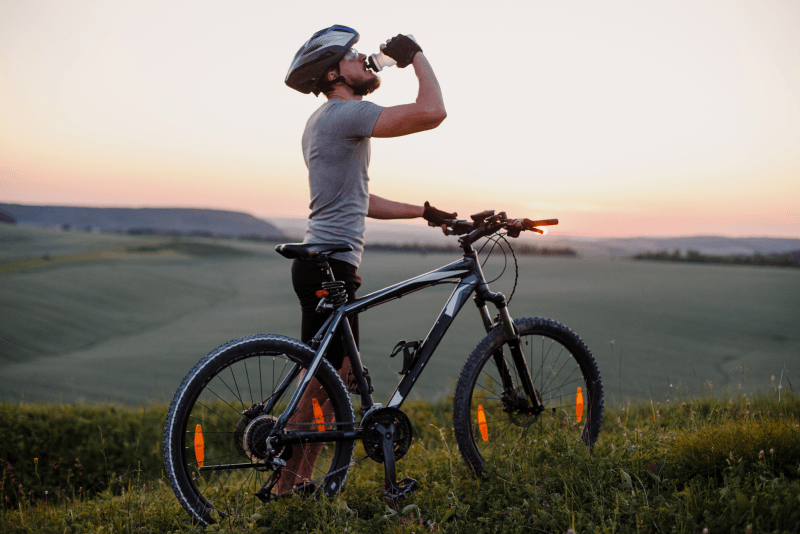 eau-hydratation-sportifs-sport-velo