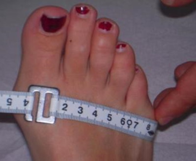 largeur pied basket sport