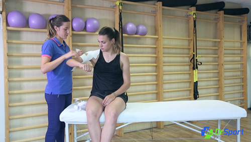 Comment réaliser un strapping pour une entorse acromio claviculaire ?