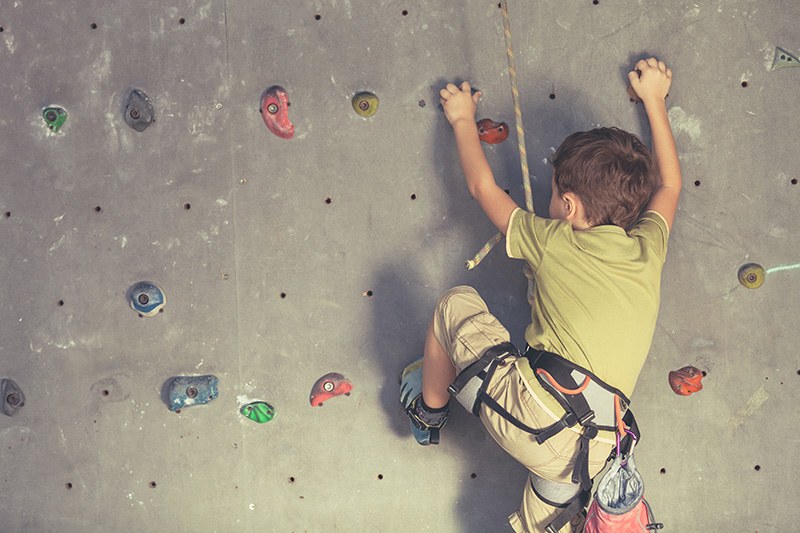 sport-enfant-escalade-motivation